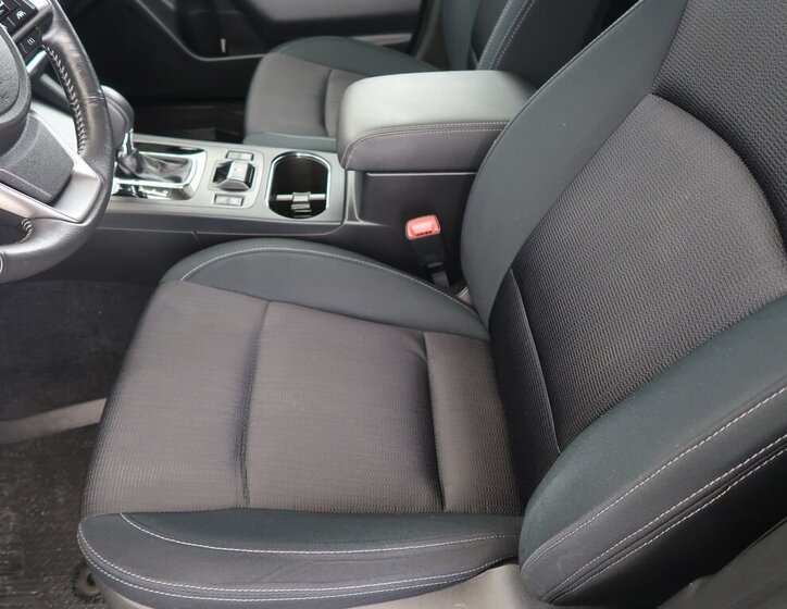 Subaru Outback Kombi 2,5 l 129 kw