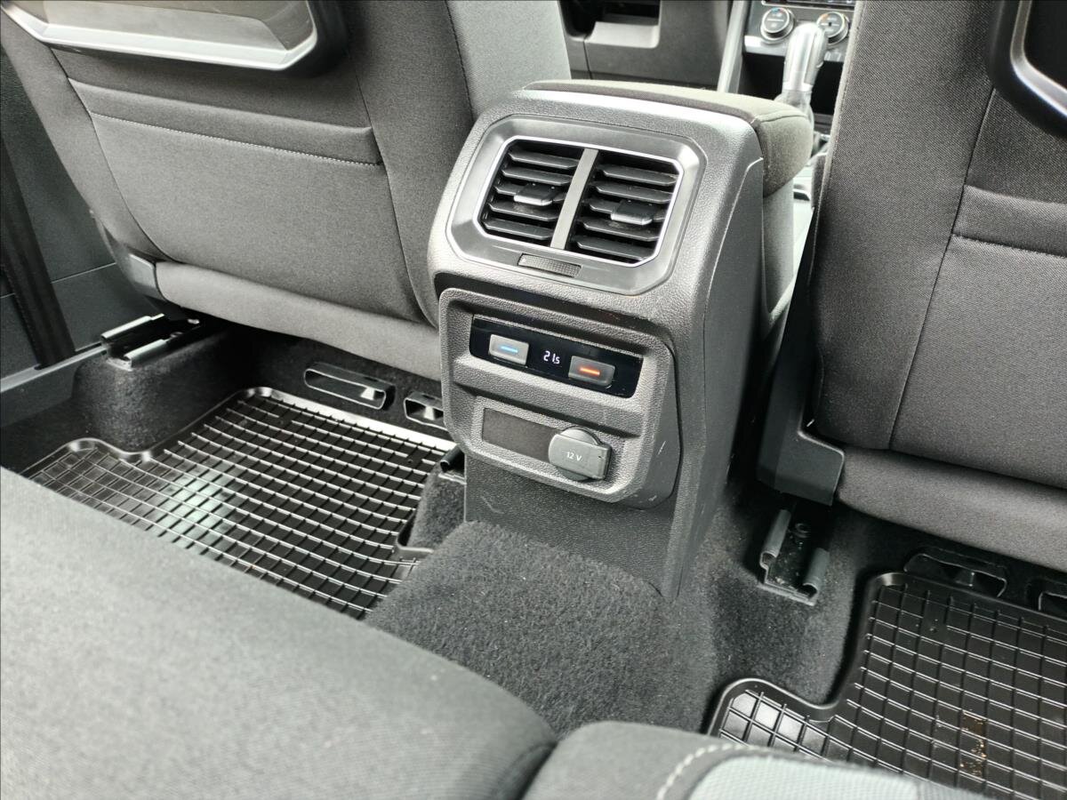 Volkswagen Tiguan SUV / Terénní 2,0 l 110 kw