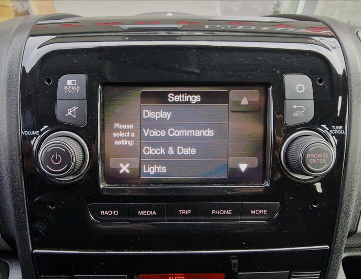 Citroën Jumper Kombi 2,2 l 103 kw