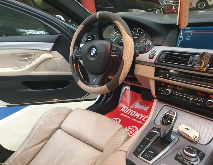 BMW Řada 5 Sedan / Limuzína 3,0 l 230 kw