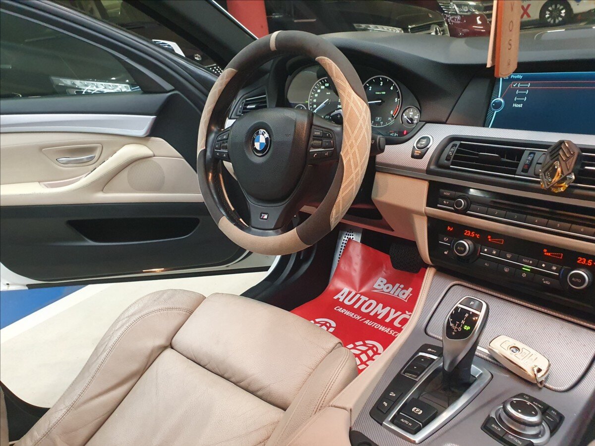 BMW Řada 5 Sedan / Limuzína 3,0 l 230 kw