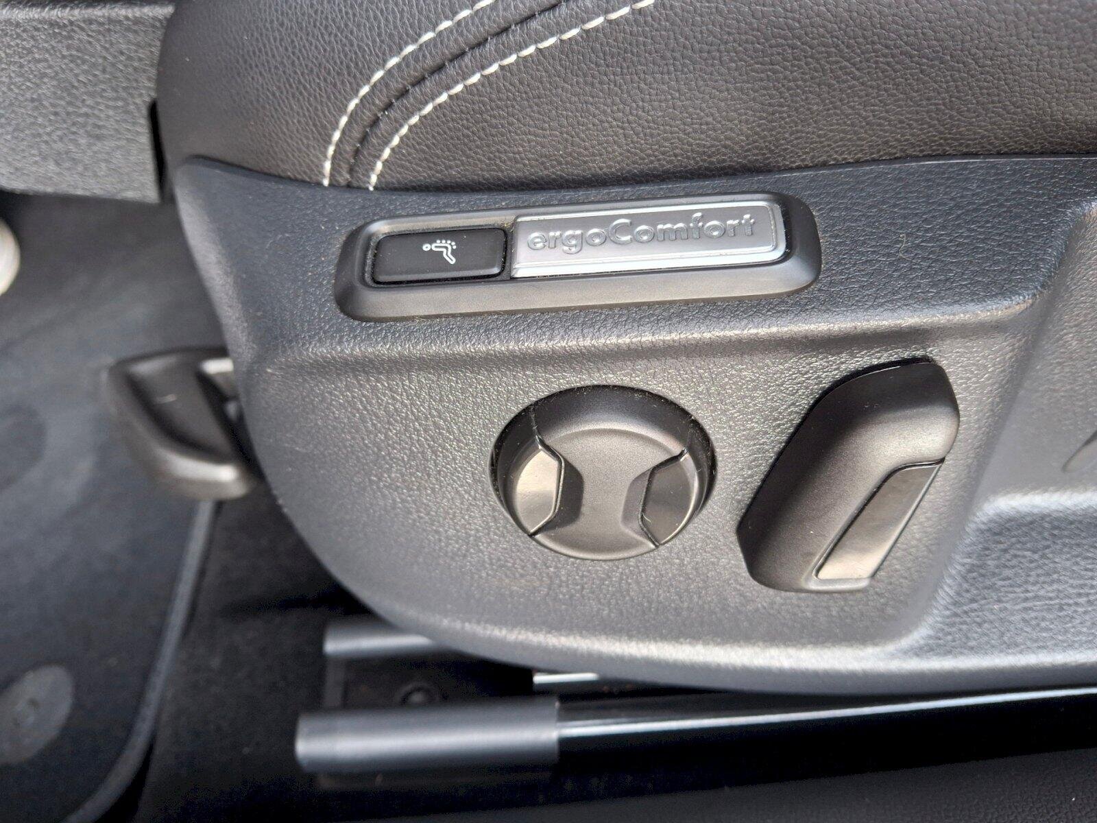 Volkswagen Passat Kombi 1,5 l 110 kw