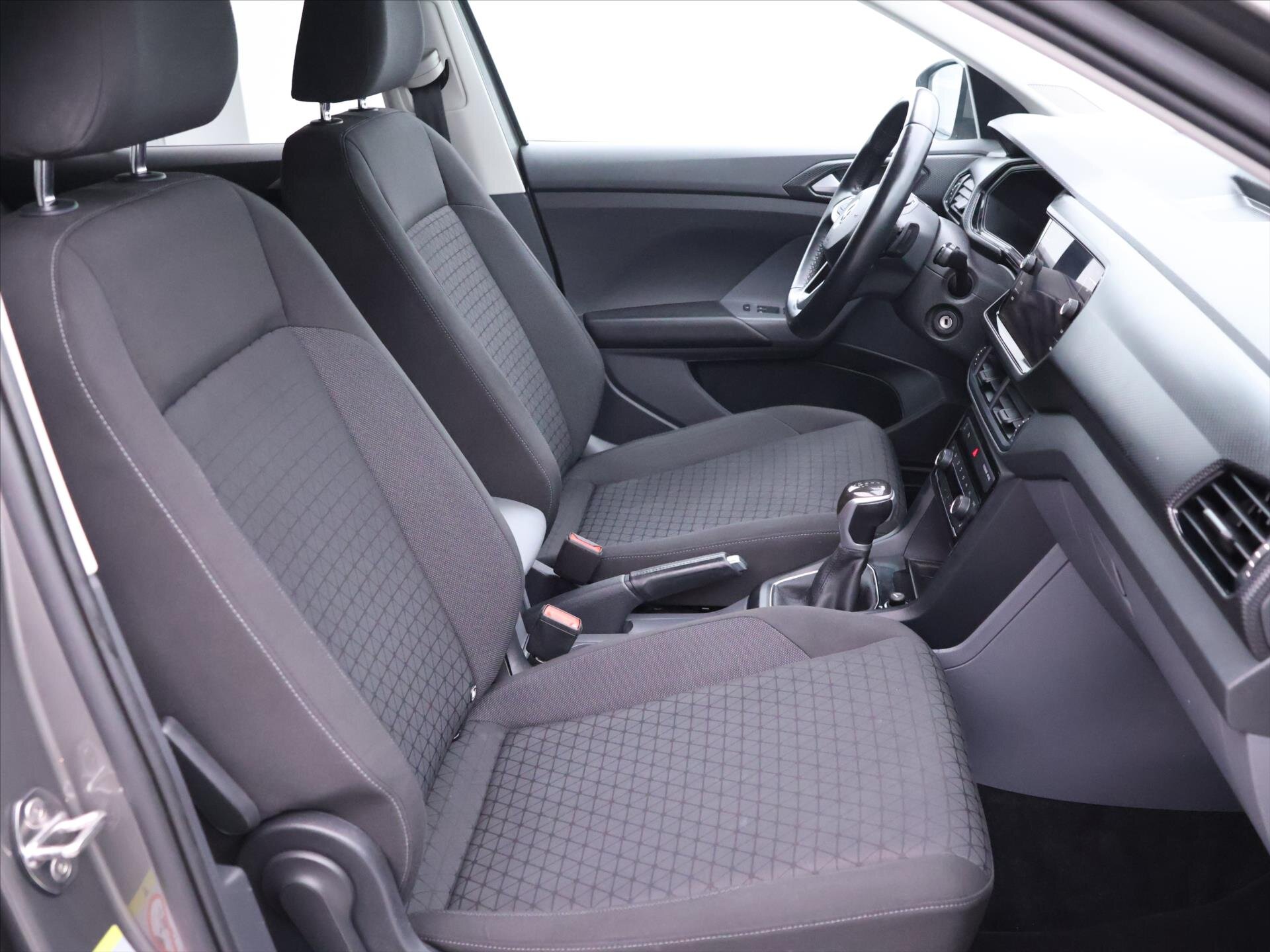 Volkswagen T-Cross SUV 999,0 85 kw