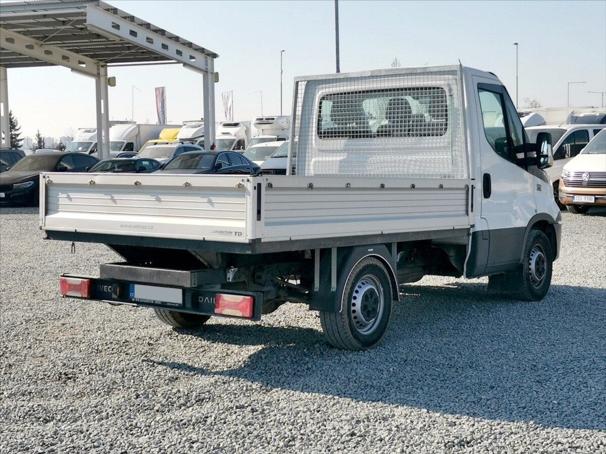 Iveco Daily Valník 2,3 l 100 kw