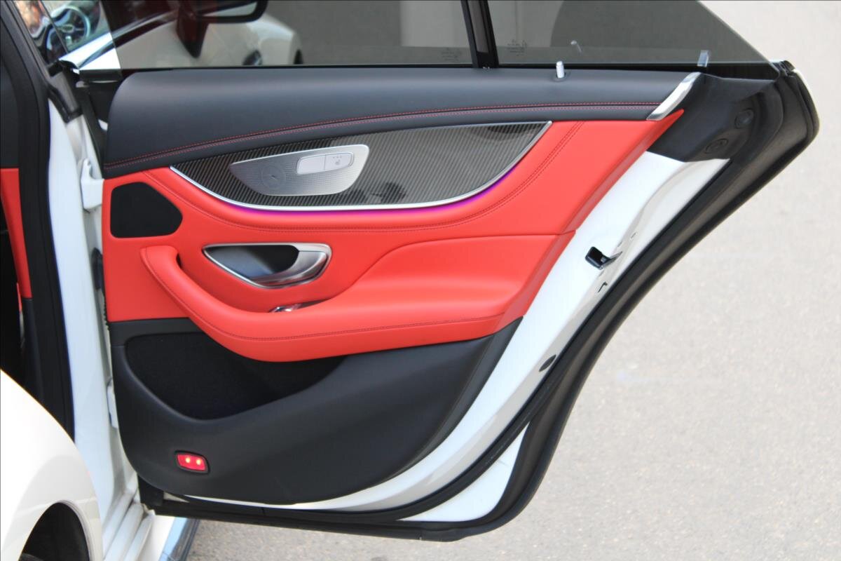 Mercedes-Benz AMG GT Kombi 4,0 l 430 kw