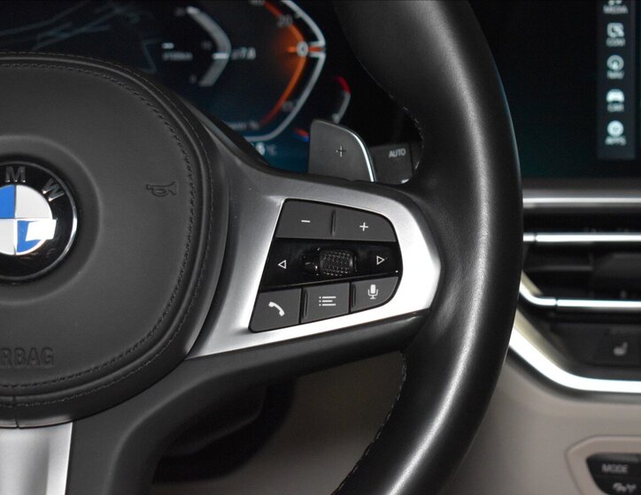 BMW Řada 3 Kombi 3,0 l 210 kw