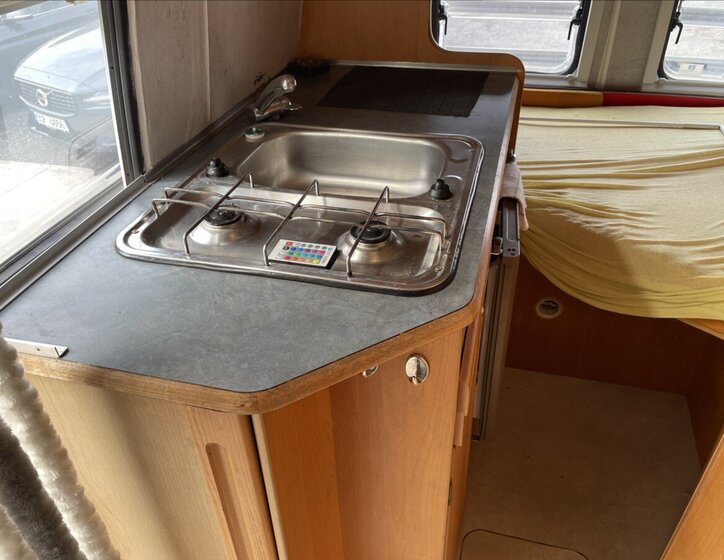 Peugeot Ostatní Ostatní 2,8 l 93 kw