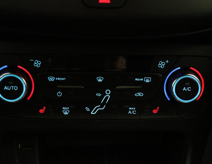 Ford Focus Kombi 1,5 l 110 kw