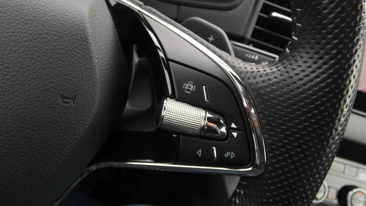 Škoda Karoq SUV / Terénní 2,0 l 110 kw