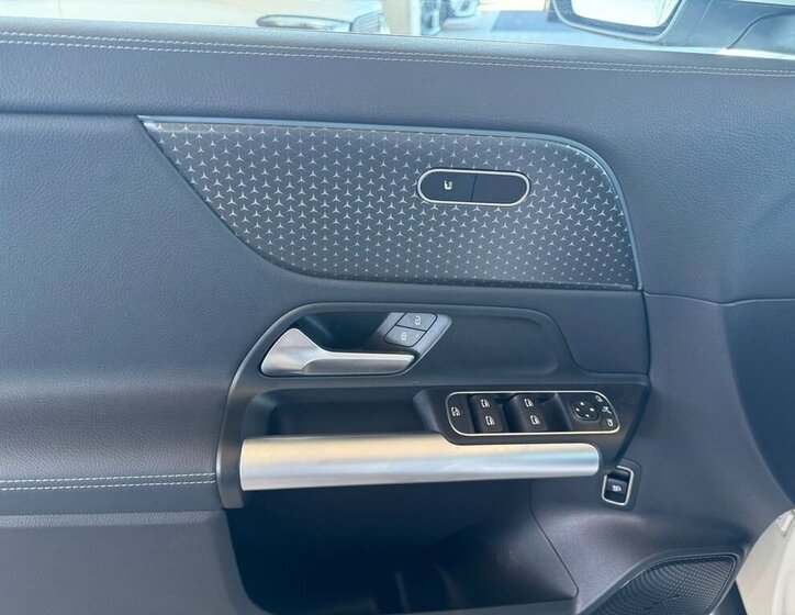 Mercedes-Benz EQA SUV / Terénní 0,0 140 kw