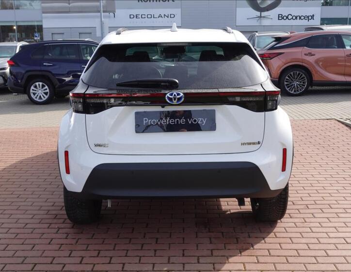 Toyota Yaris Cross 5