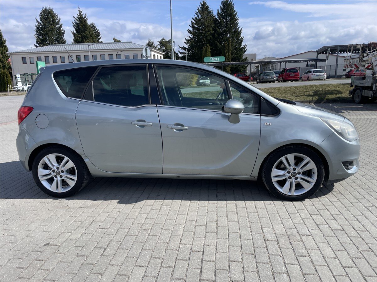 Opel Meriva MPV 1,4 l 88 kw