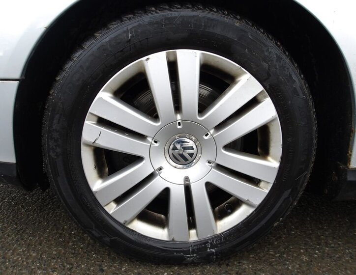 Volkswagen Passat Kombi 2,0 l 125 kw