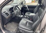 Toyota Land Cruiser 21