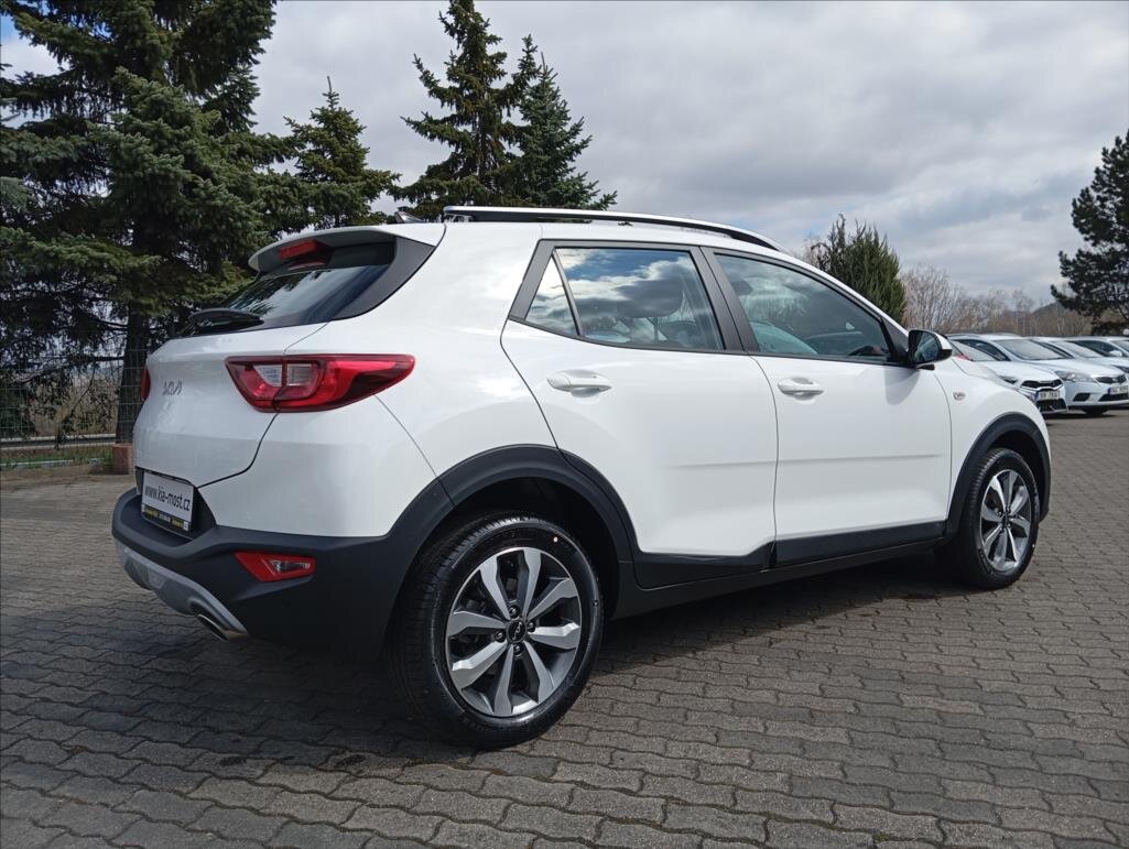 KIA Stonic SUV / Terénní 1,2 l 58 kw