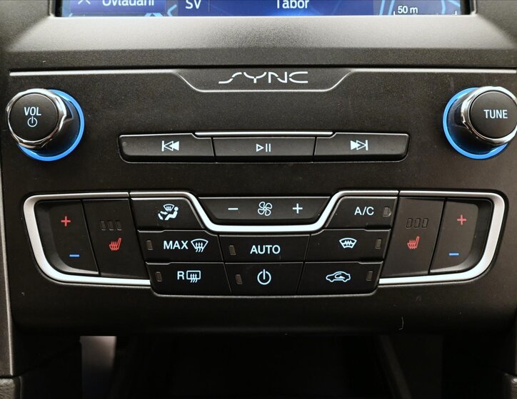 Ford Mondeo Liftback 2,0 l 110 kw