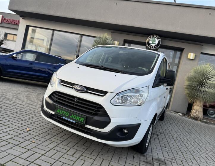 Ford Transit Custom 1