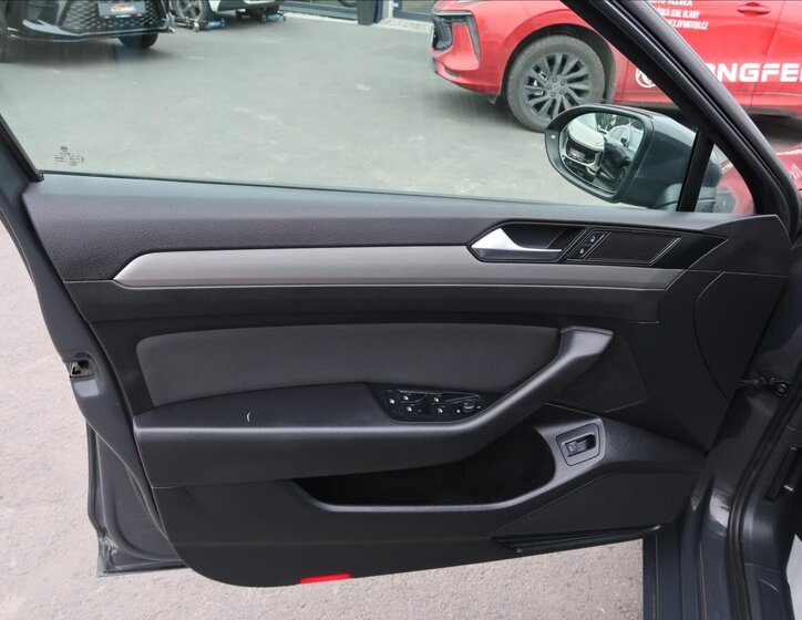 Volkswagen Passat 22