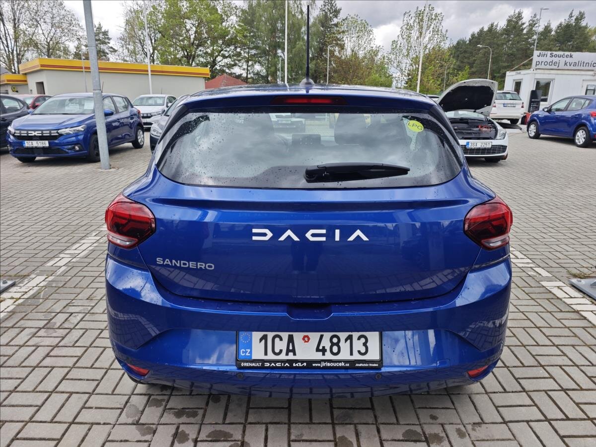 Dacia Sandero Hatchback 999,0 67 kw