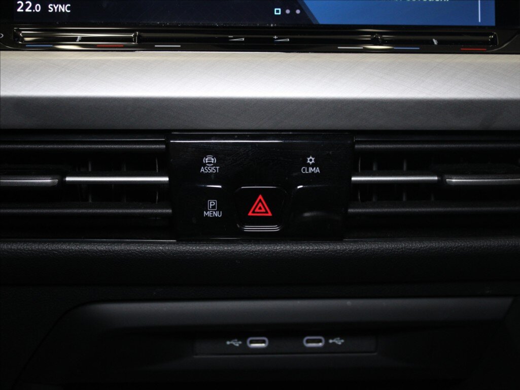 Volkswagen Golf Kombi 1,5 l 96 kw