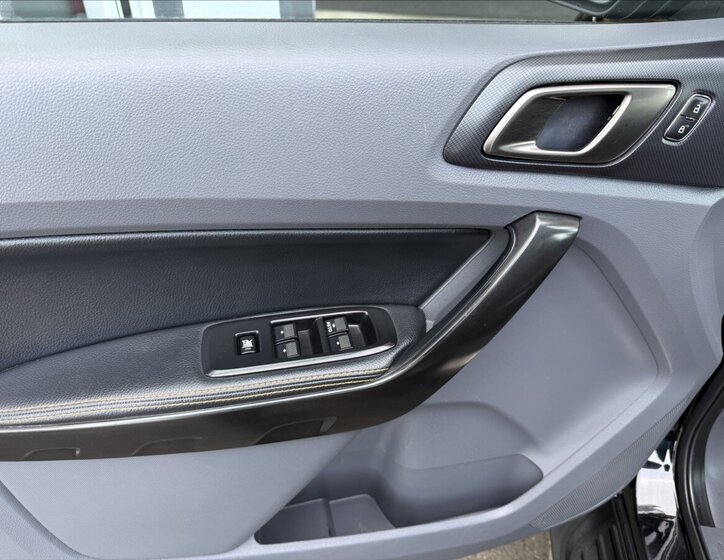 Ford Ranger Pick-up 3,2 l 147 kw