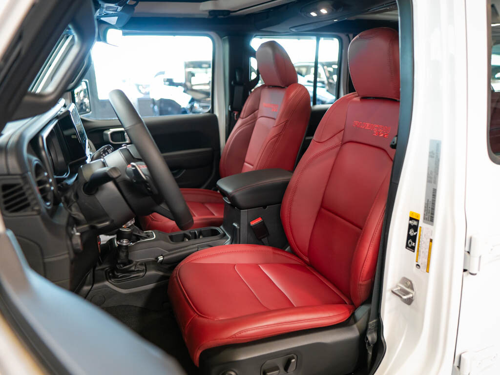 Jeep Wrangler Ostatní 6,4 l 350 kw