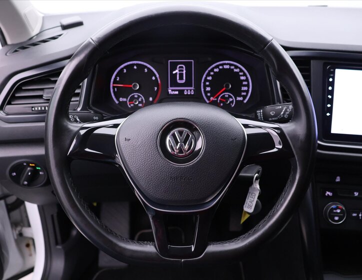 Volkswagen T-Roc SUV / Terénní 999,0 85 kw