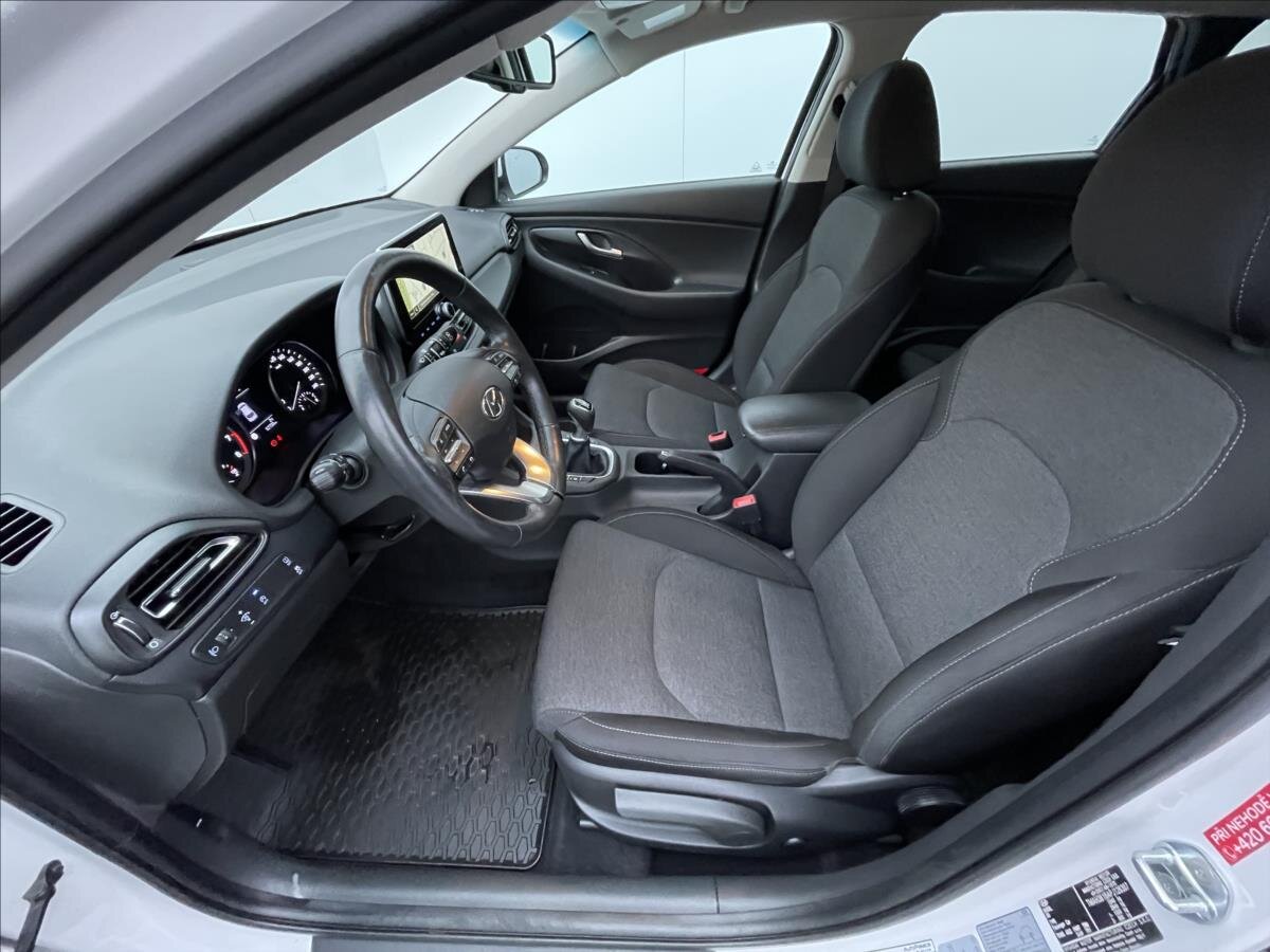 Hyundai i30 Kombi 998,0 88 kw