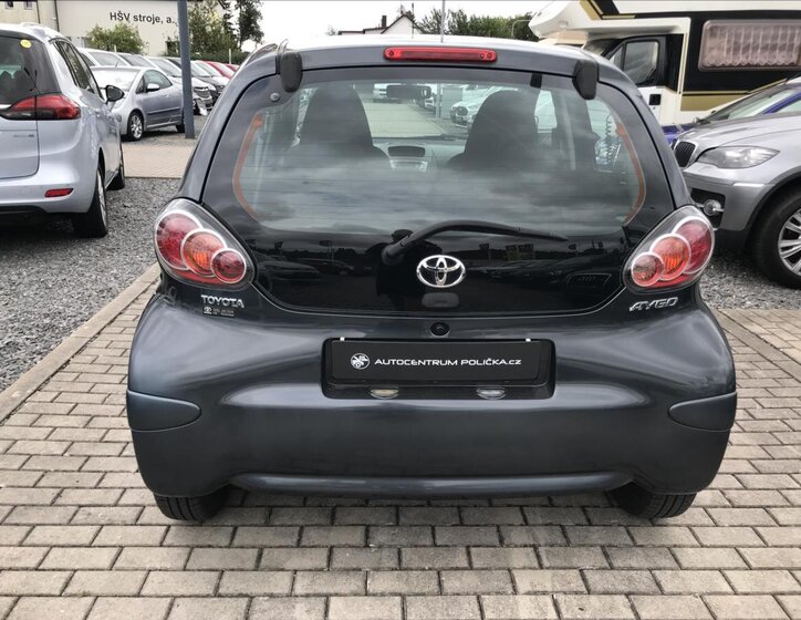 Toyota Aygo Hatchback 998,0 50 kw