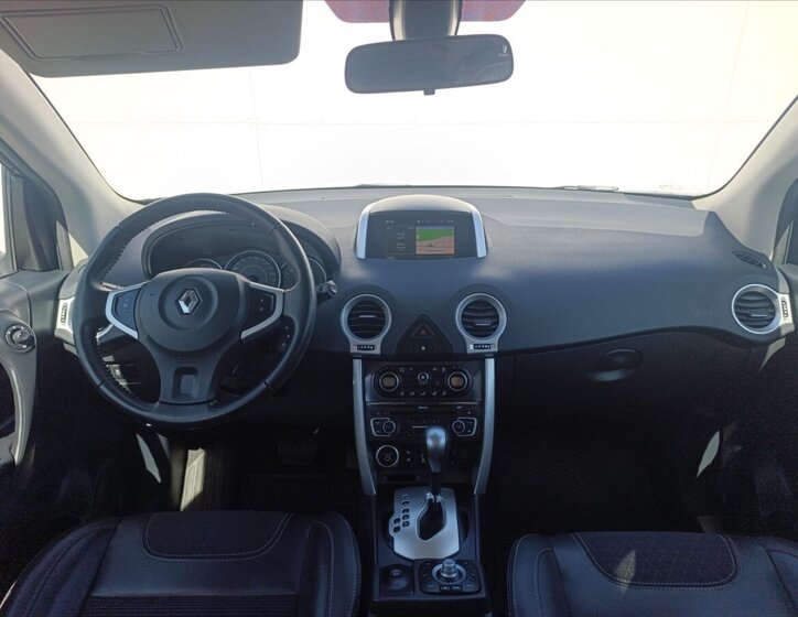 Renault Koleos SUV / Terénní 2,0 l 127 kw