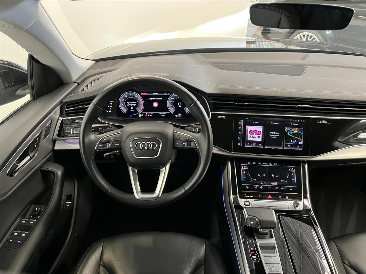 Audi Q8 SUV 3,0 l 250 kw