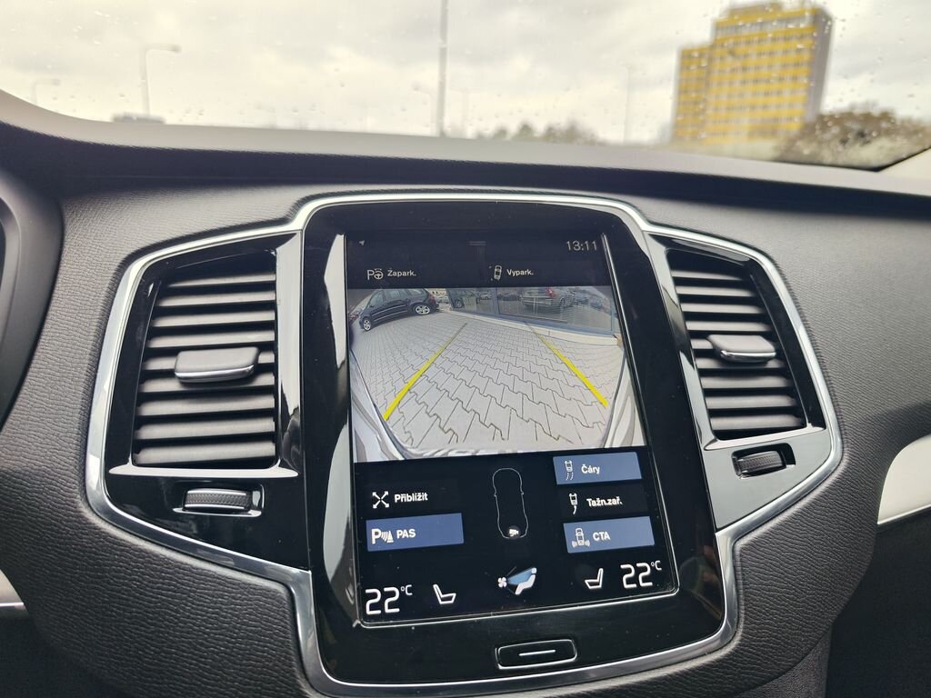 Volvo XC90 SUV / Terénní 2,0 l 235 kw