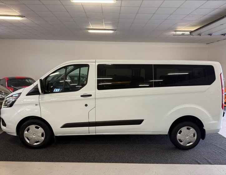 Ford Transit Custom Kombi 2,0 l 96 kw