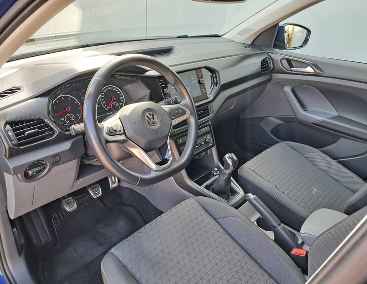 Volkswagen Ostatní Hatchback 999,0 85 kw