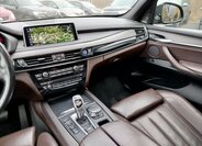 BMW X5 SUV 3,0 l 280 kw