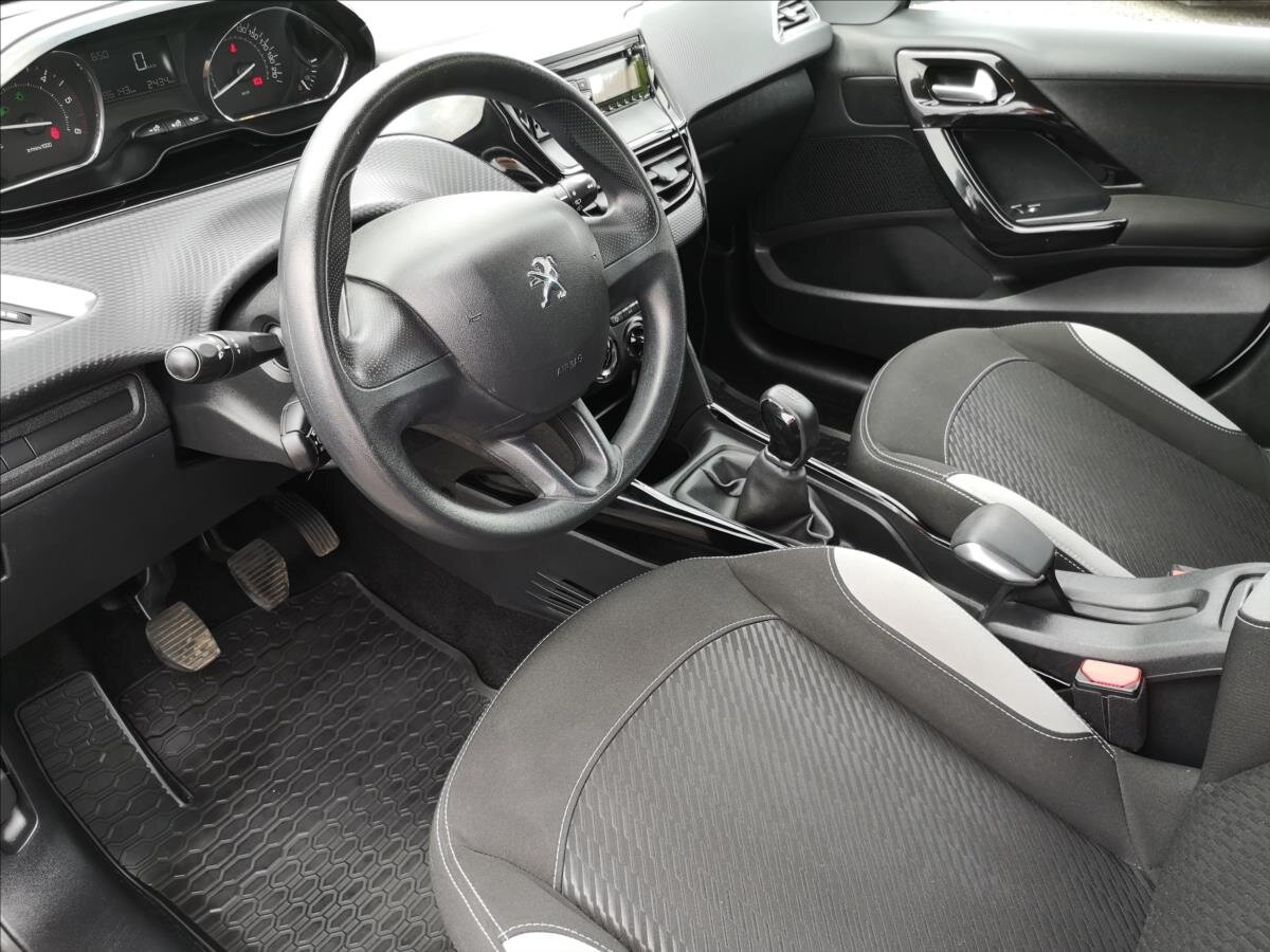 Peugeot 2008 Kombi 1,4 l 50 kw