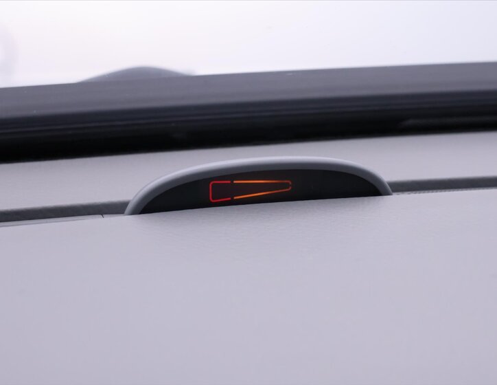 Mercedes-Benz Třídy S Sedan 3,2 l 150 kw