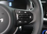 KIA Stonic SUV 1,2 l 57 kw