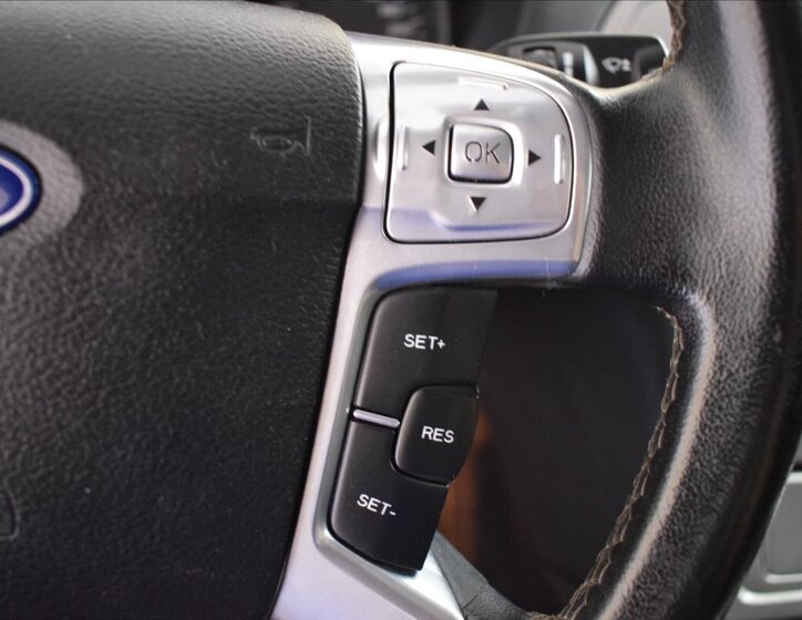 Ford Mondeo Kombi 2,0 l 96 kw