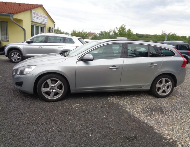 Volvo V60 Kombi 1,6 l 84 kw