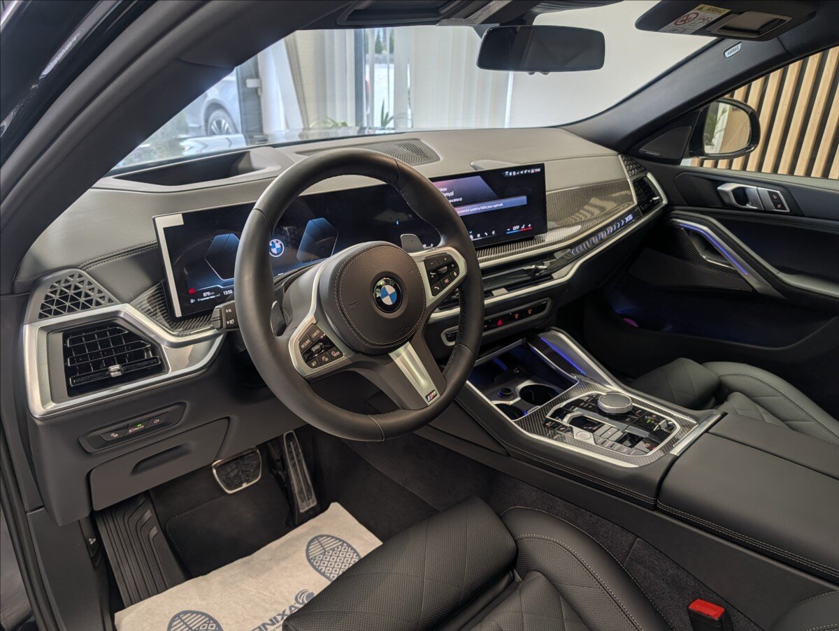 BMW X6 Sedan 3,0 l 210 kw