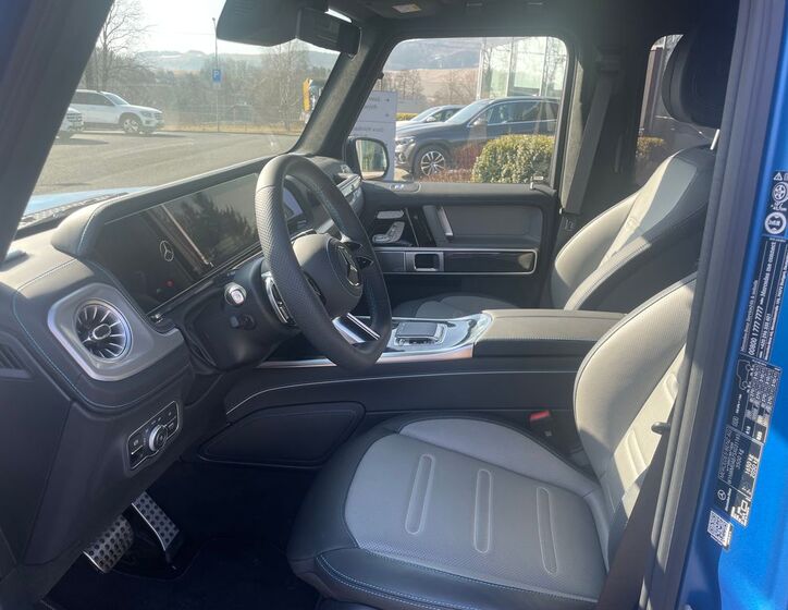 Mercedes-Benz Třídy G 10