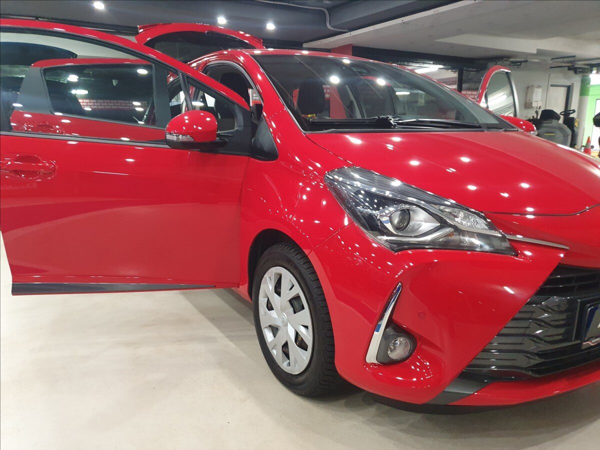 Toyota Yaris Hatchback 1,5 l 82 kw