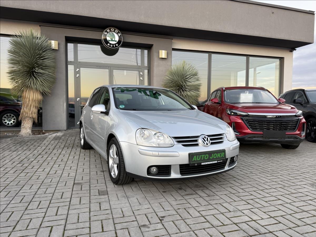 Volkswagen Golf Hatchback 1,4 l 90 kw