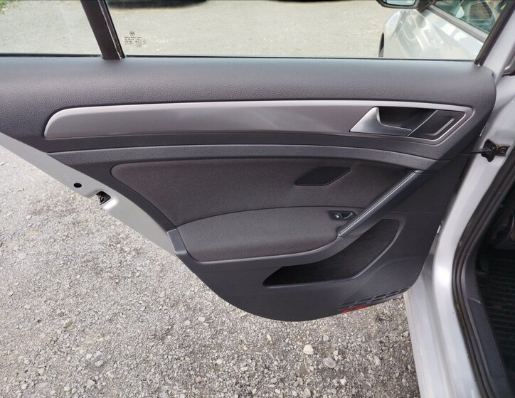 Volkswagen Golf Hatchback 1,4 l 90 kw