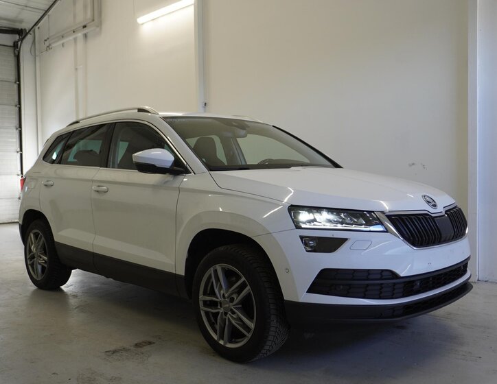 Škoda Karoq SUV / Terénní 1,5 l 110 kw