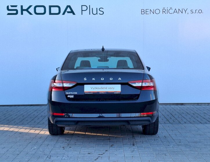 Škoda Superb Sedan 2,0 l 110 kw