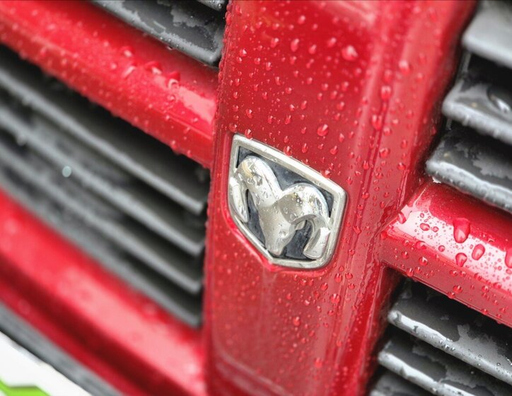 Dodge Magnum Kombi 2,7 l 142 kw