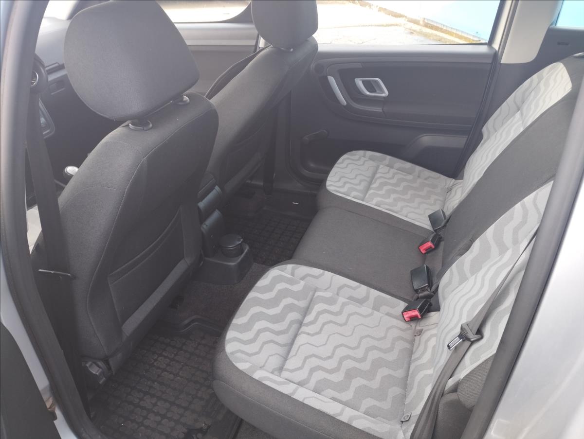 Škoda Roomster