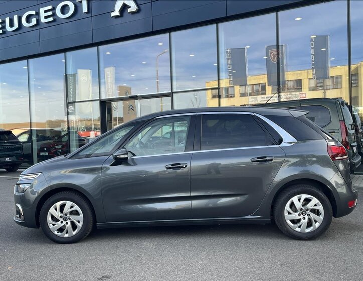 Citroën C4 Picasso 8